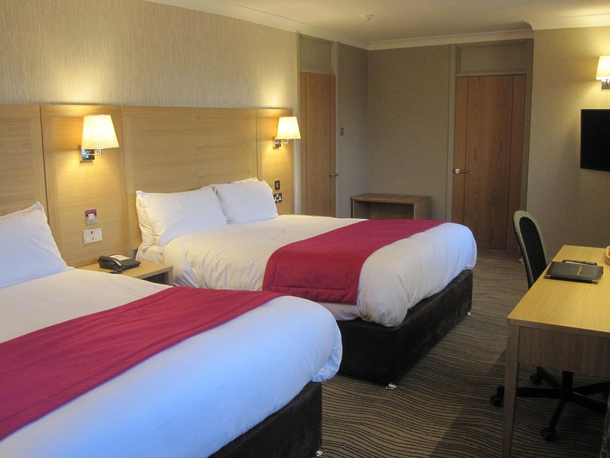 Best Western Heath Court Hotel Newmarket  Eksteriør bilde