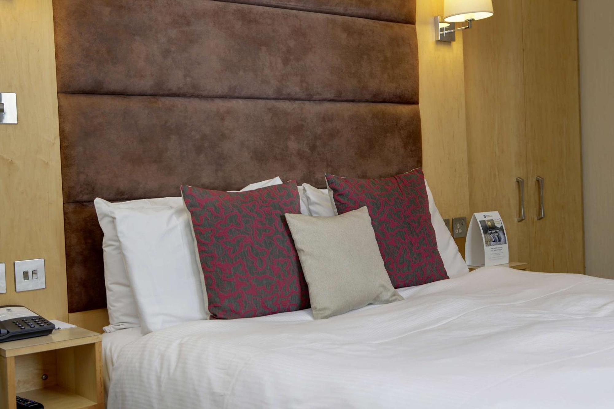 Best Western Heath Court Hotel Newmarket  Eksteriør bilde