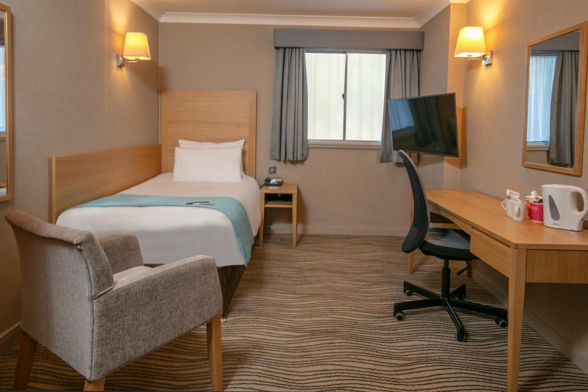 Best Western Heath Court Hotel Newmarket  Eksteriør bilde